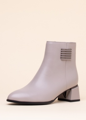 Loretta Vitale puszābaki