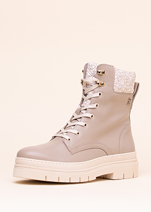 Tommy Hilfiger puszābaki