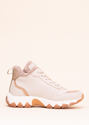 Bagatt puszābaki Yoko