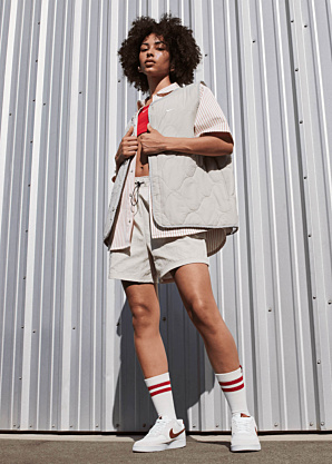 Nike kedas Court Vision