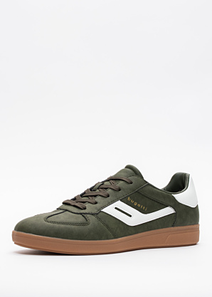 Bugatti kedas Carmelo