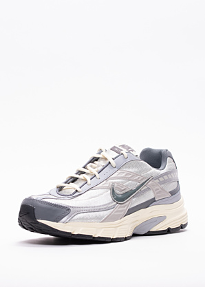 Nike brīvā laika apavi Initiator