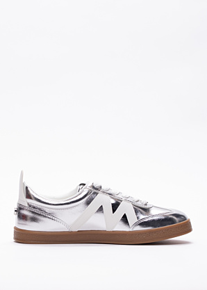 Steve Madden kedas Degree