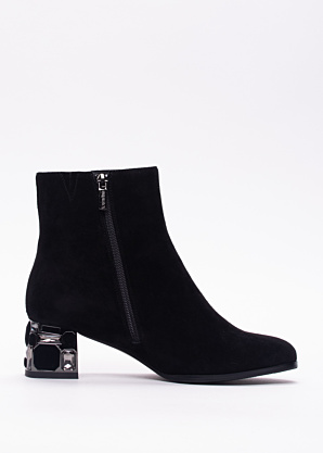 Loretta Vitale puszābaki