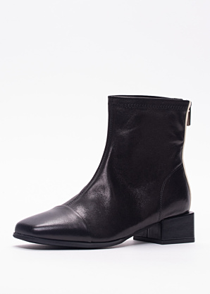 Loretta Vitale puszābaki