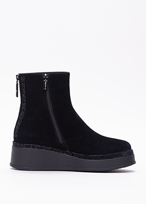 Loretta Vitale puszābaki