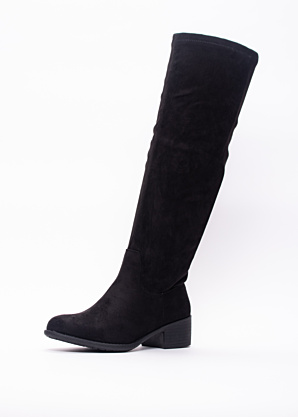 Best Buy zābaki Les Arlesiennes