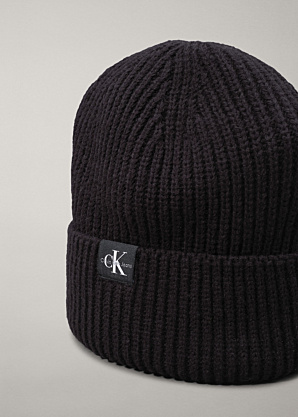 Зимняя шапка Calvin Klein