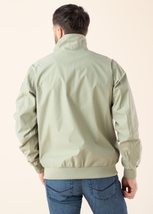 Tenson pavasara-rudens virsjaka Sting