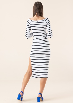 Diverse kleita Fertesa