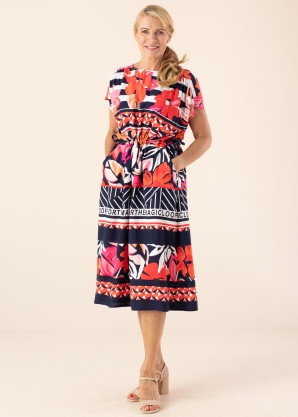 Betty Barclay kleita