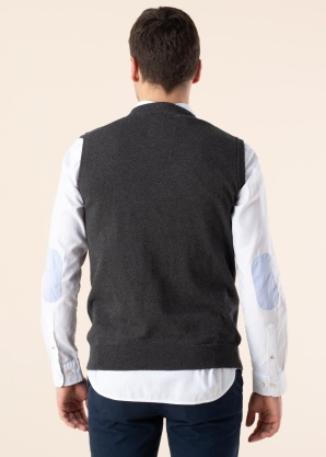 Erla of Sweden adījums