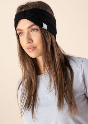 Huppa galvas saite Nela