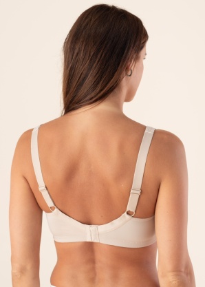 Naturana krūšturis