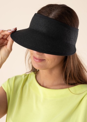 Luhta cepure ar nagu Norike