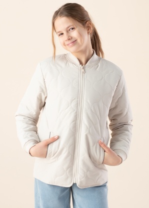 Only pavasara-rudens virsjaka Anna