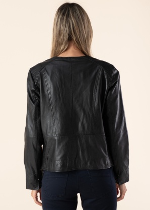 Saki Īsā jaka Emma Comfort