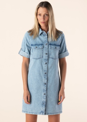 Noisy May kreklkleita New