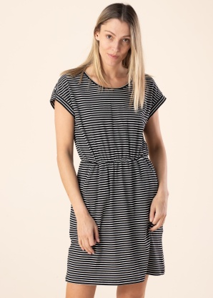 Molly Bracken kleita