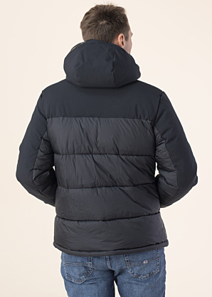 Champion Ziemas virsjaka