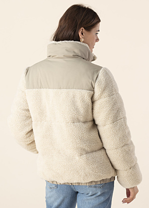 Noisy May Ziemas virsjaka Cherie