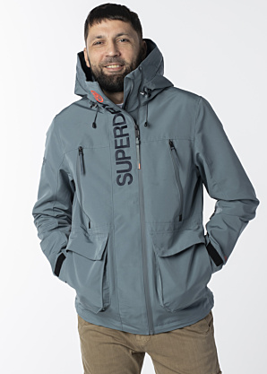 Весенне-осенняя куртка SuperDry