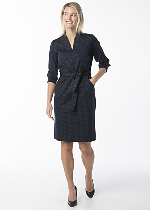 Hansmark kleita Oksaka