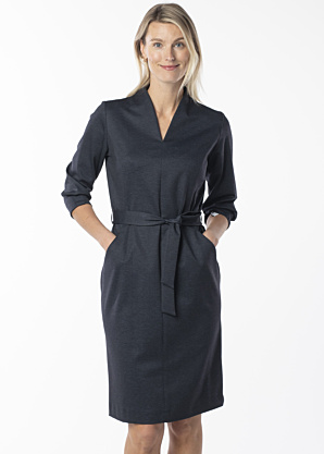 Hansmark kleita Oksaka