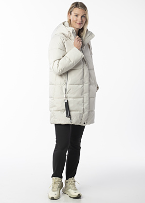 Luhta Ziemas virsjaka Halla