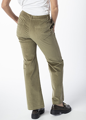 Ivo Nikkolo garās bikses Terena