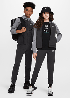 Nike sporta komplekts