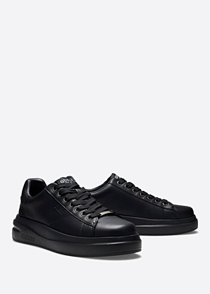 Guess kedas Elbina
