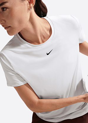 Футболка One Classic Nike