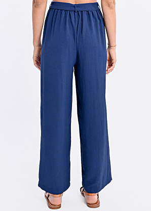 Molly Bracken bikses