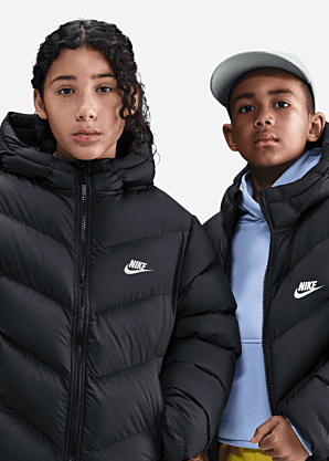 Nike Ziemas virsjaka
