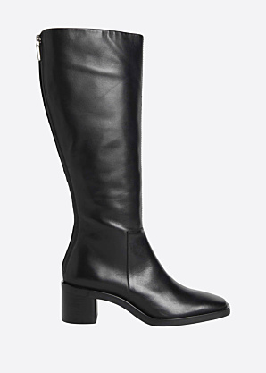 Calvin Klein pavasara-rudens zābaki