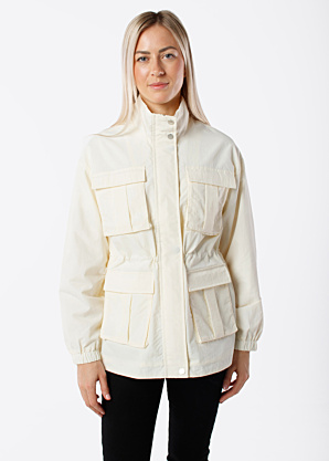 Ivo Nikkolo pavasara-rudens virsjaka Margel