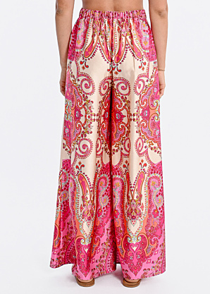 Molly Bracken bikses