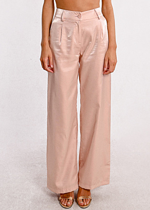 Molly Bracken bikses