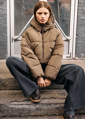 Noisy May Ziemas virsjaka Katy