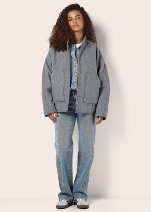 Noisy May Bomber tipa jakas Halston