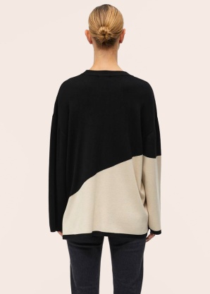 Object adījums Esterblock