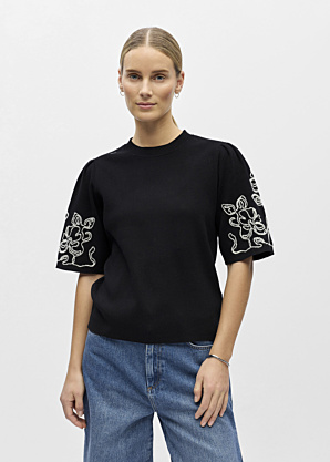 Object adījums Flora