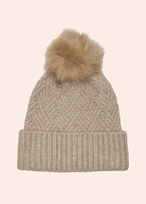 Зимняя шапка обложка Only