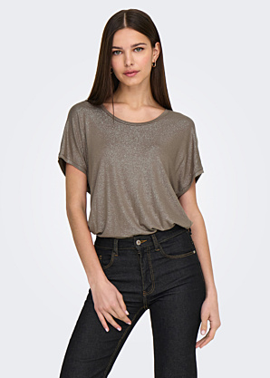 Only T-krekls Carrie