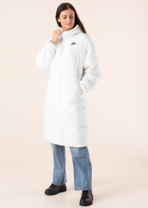 Nike Ziemas virsjaka