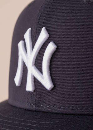 New Era cepure ar nagu