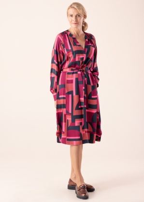 Платье Bugatti