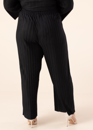 Wasabiconcept bikses Scarlet