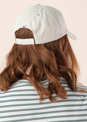 Весенне-осенняя шапка Linear Tommy Jeans